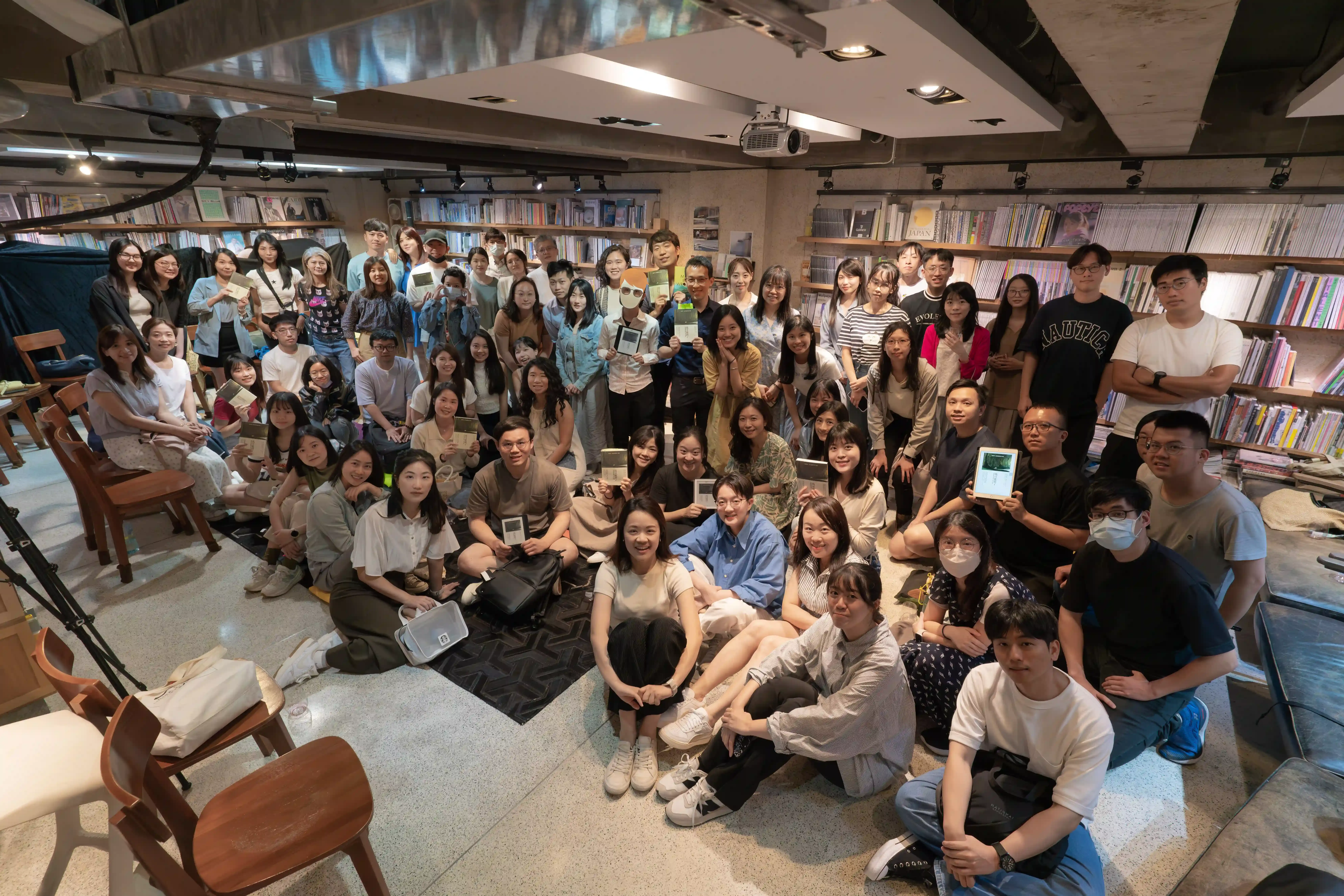 走在閱讀路上讀書會活動照片